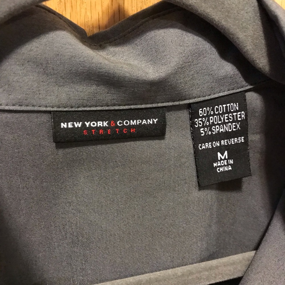 Gray blouse - Picture 2 of 3